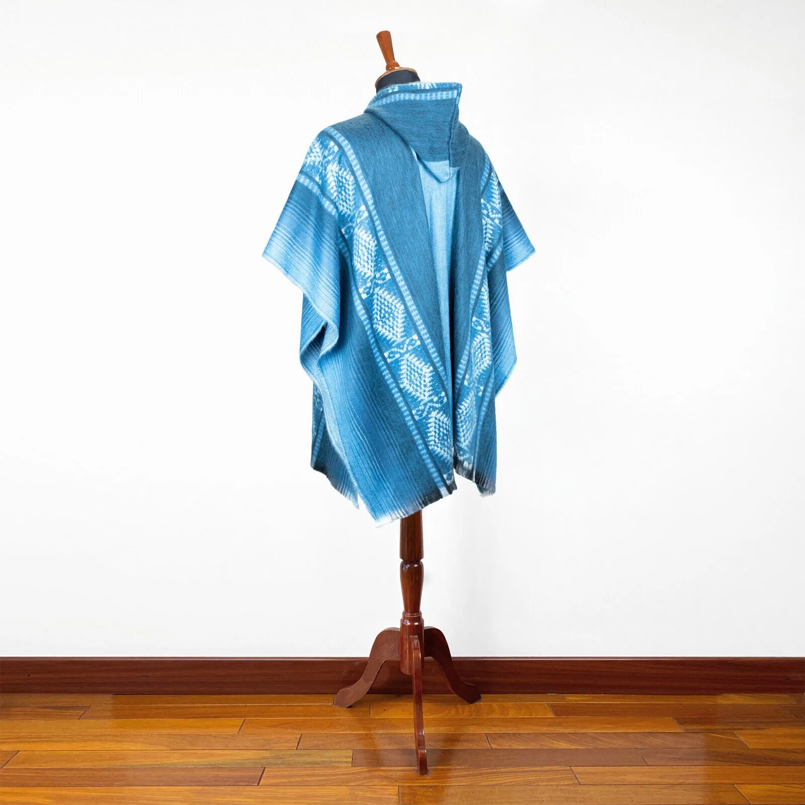 ñawi - Lightweight Baby Alpaca Wool Hooded Poncho - Aqua blue/Turquoise - unisex