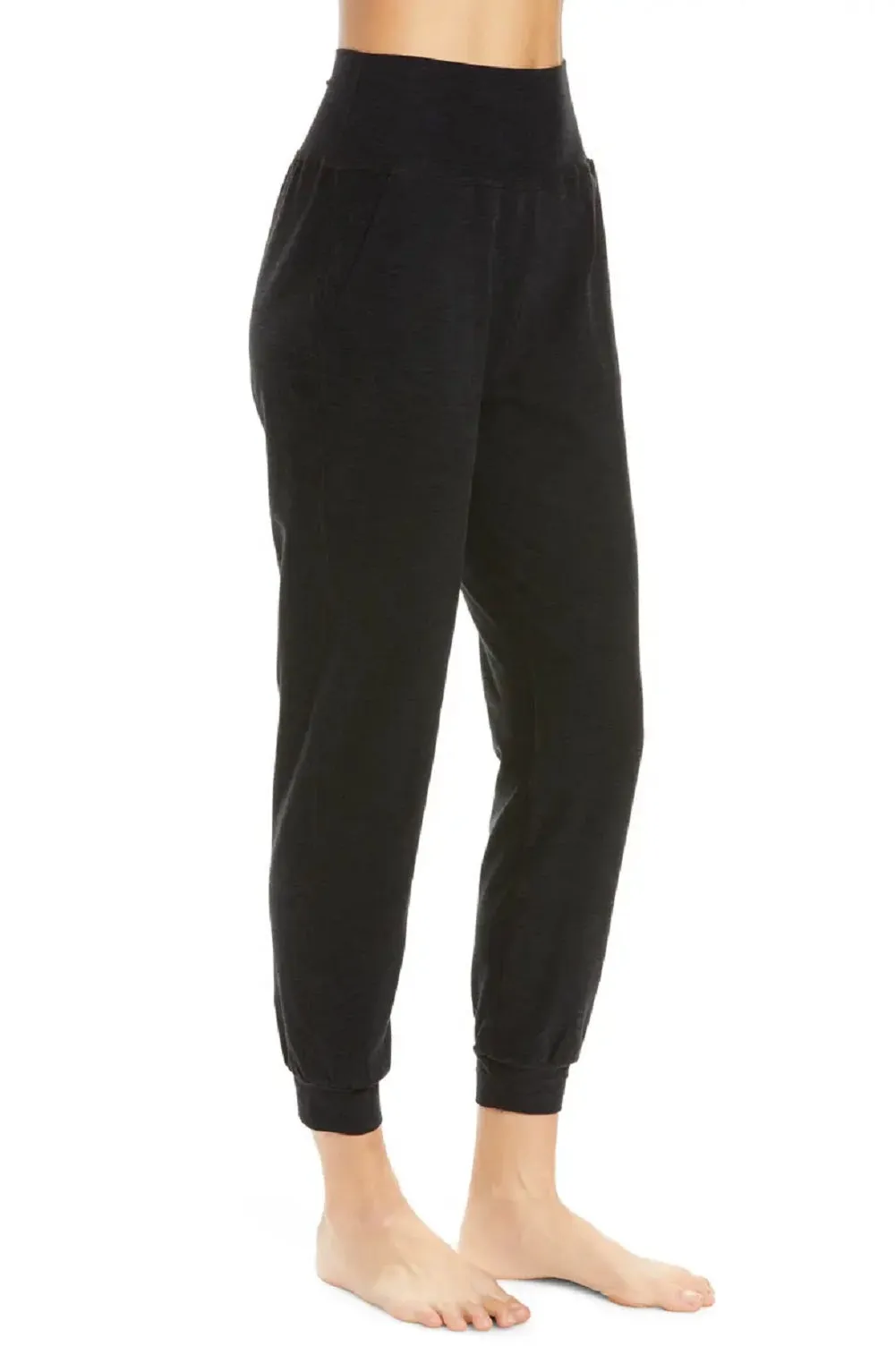 Beyond Yoga Women's Soft Slouchy Jogger Pants, Darkest Night, L