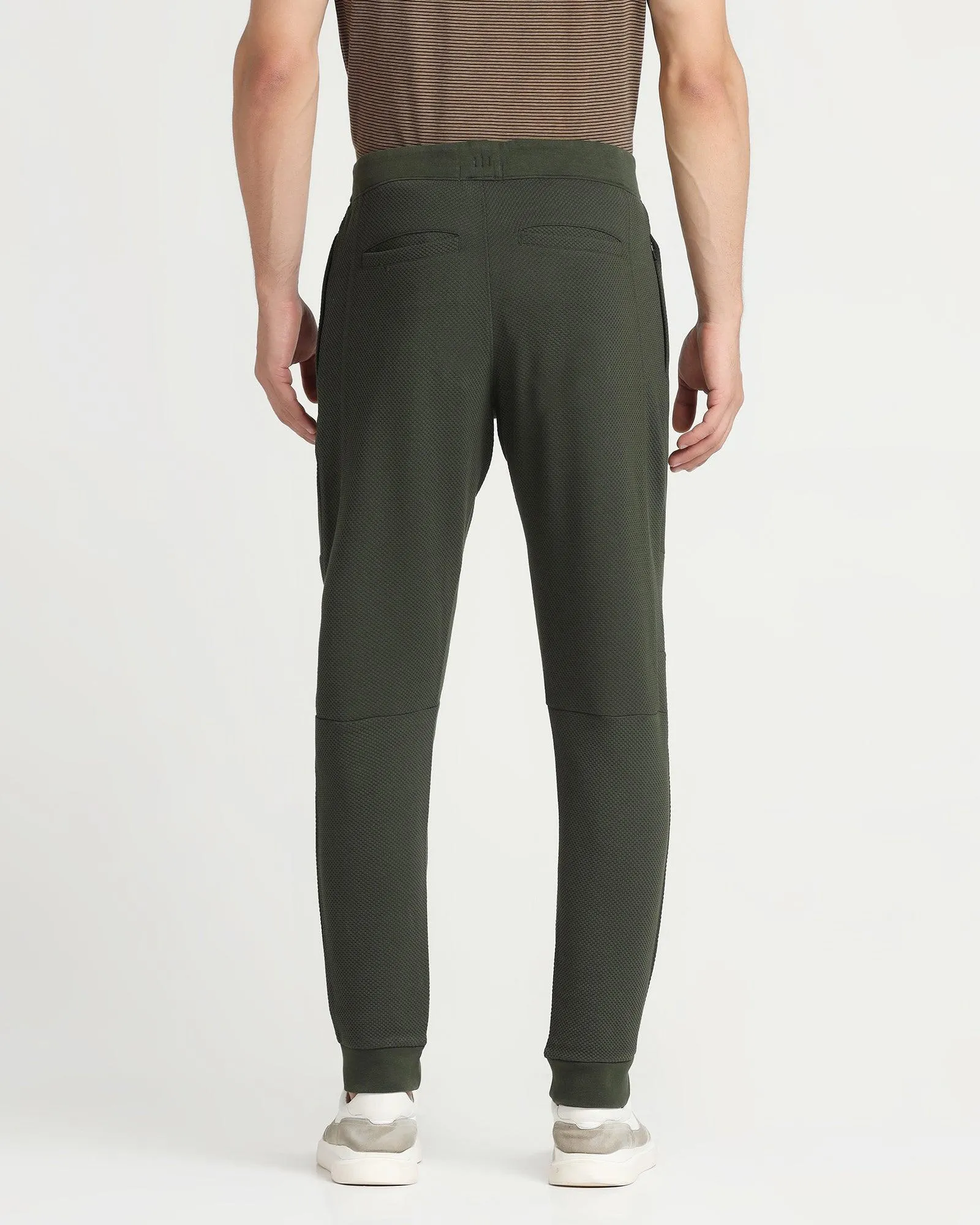 Casual Olive Solid Jogger - Roddy