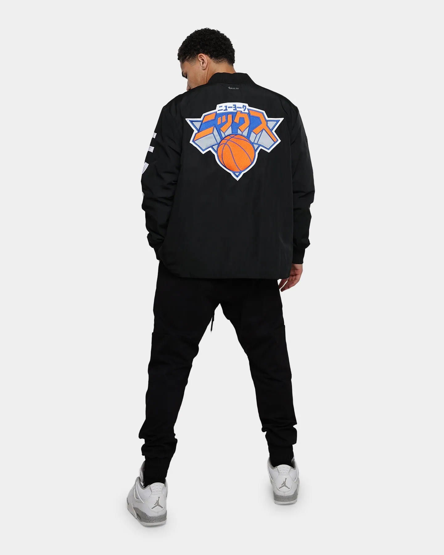 Hyperfly X NBA New York Knicks Katakana Kimono Black