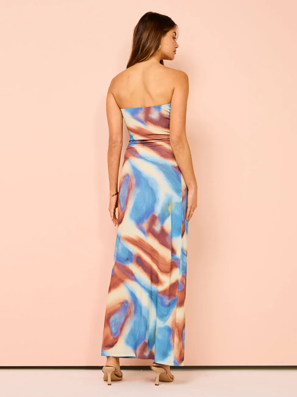 Issy Strapless Maxi Dress in Blue Marble