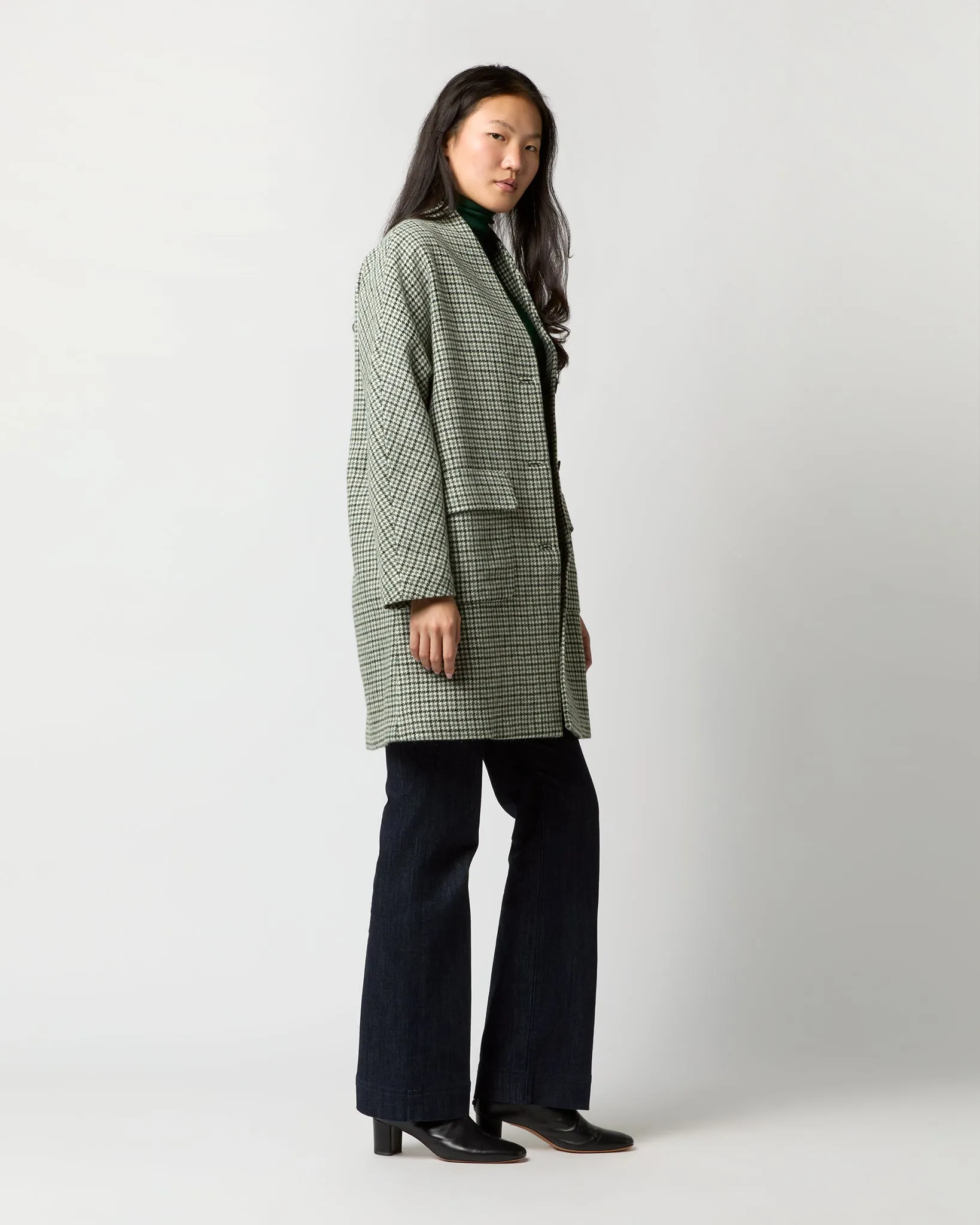 Kennedy Coat in Green Houndstooth Tweed