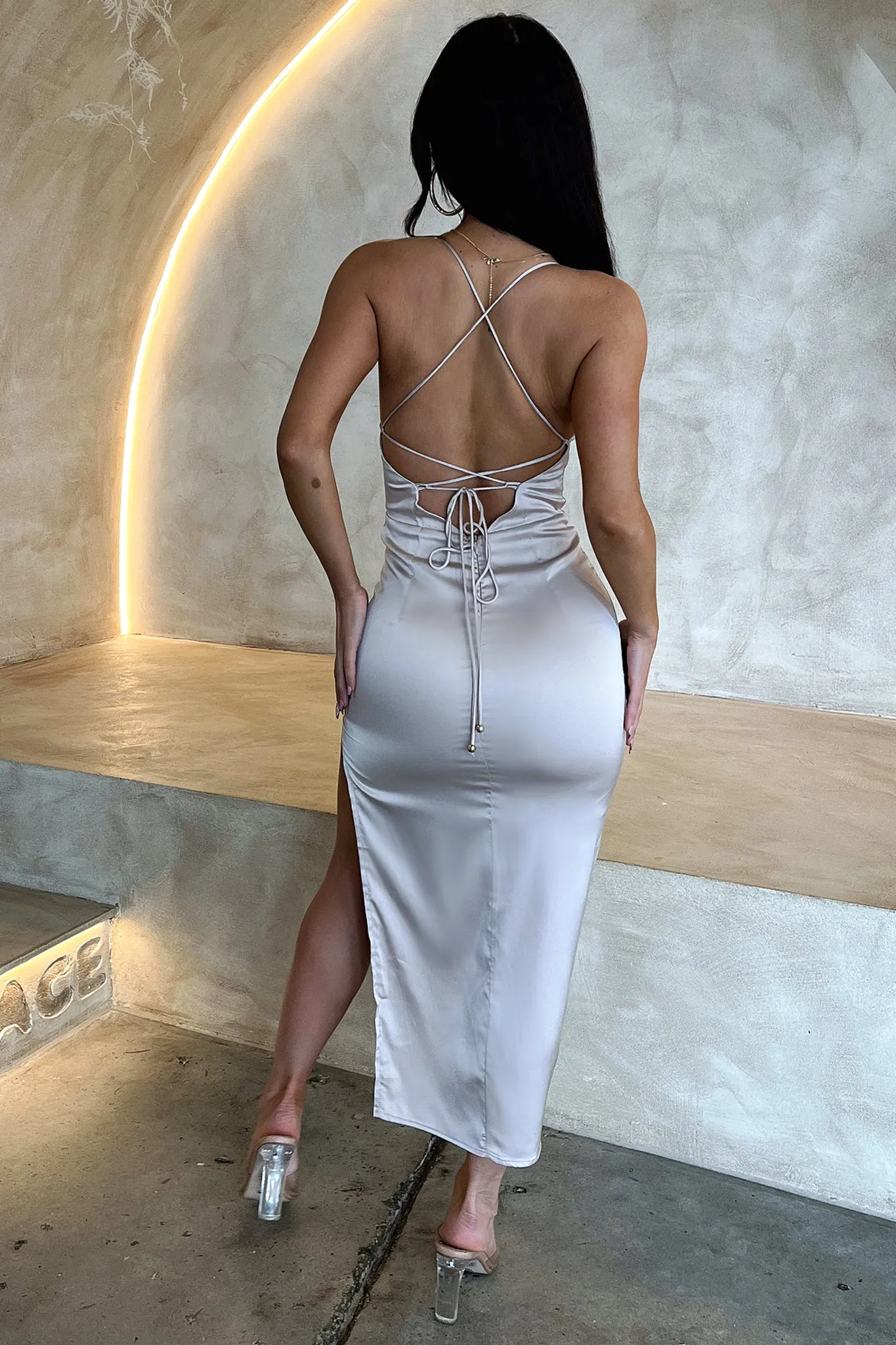 Krielle Midi Dress - Champagne