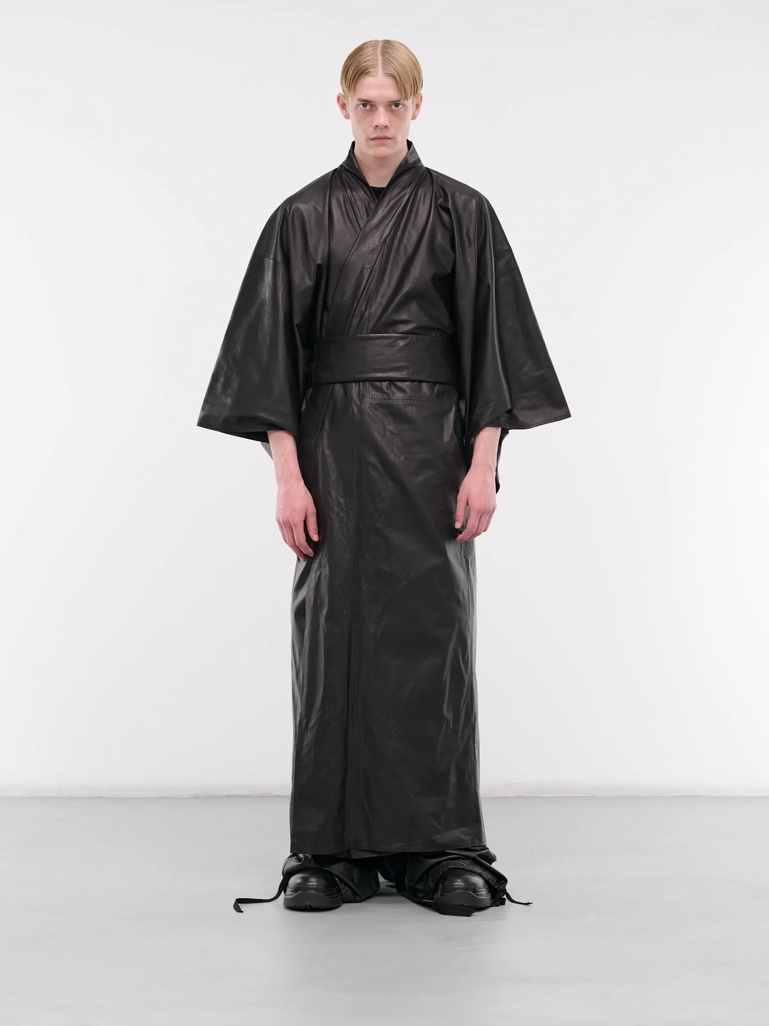 Leather Kimono (AJC2401-BLACK)