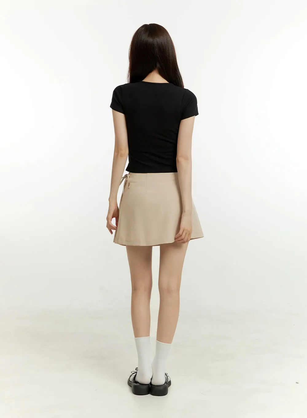 Pleated Solid Mini Skirt OU428