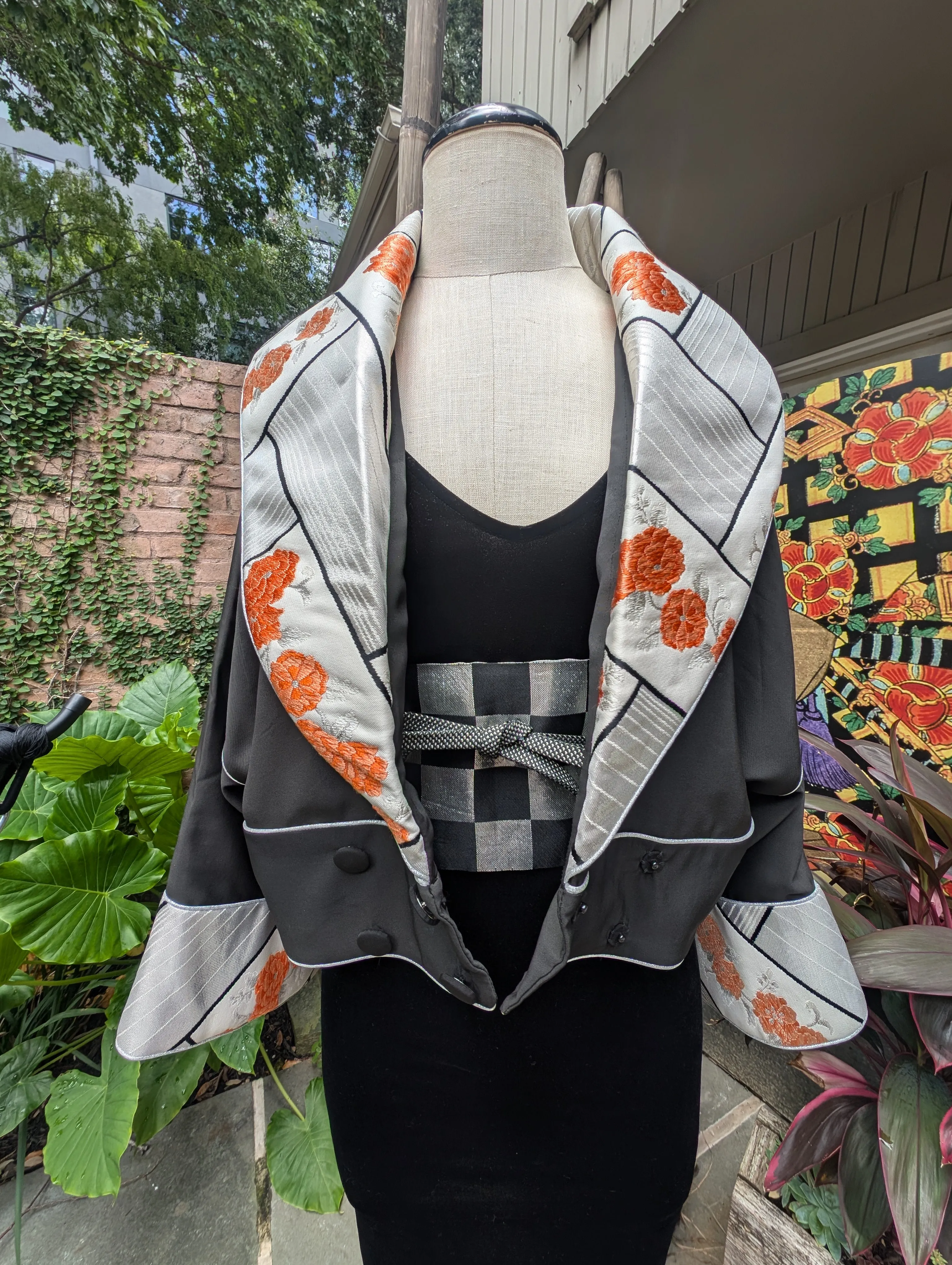 "Cropped Cocoon" Reimagined Vintage Kimono - Kimono Zulu Artist Collaboration with Judy Masliyah