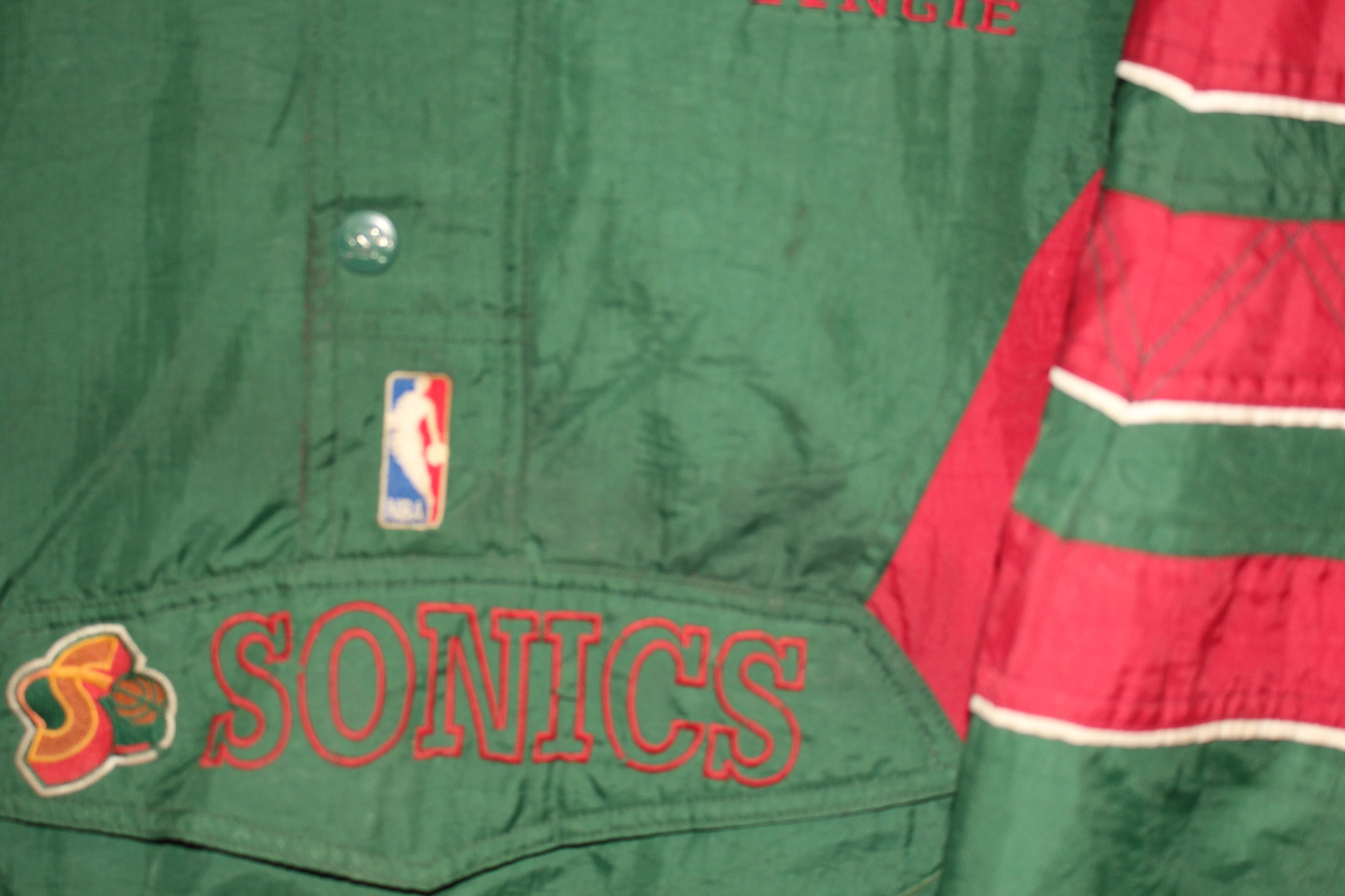 Rare Seattle Super Sonics Starter Puffer (M)