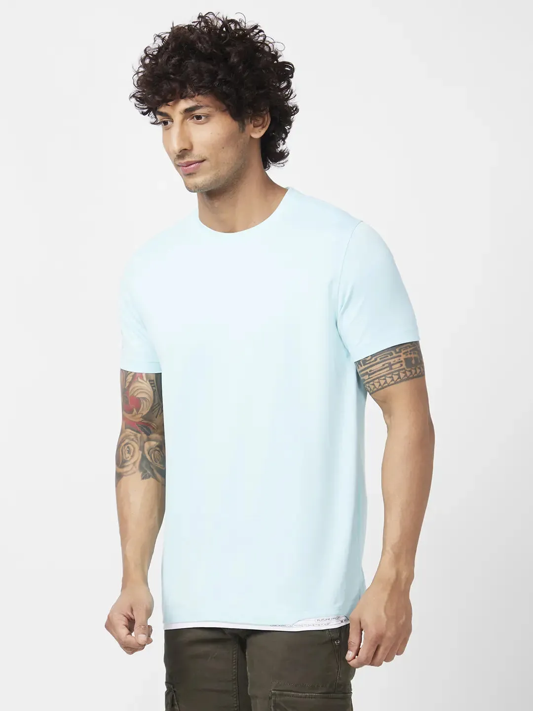 Spykar Men Bleached Aqua Blended Slim Fit Half Sleeve Round Neck Plain Tshirt