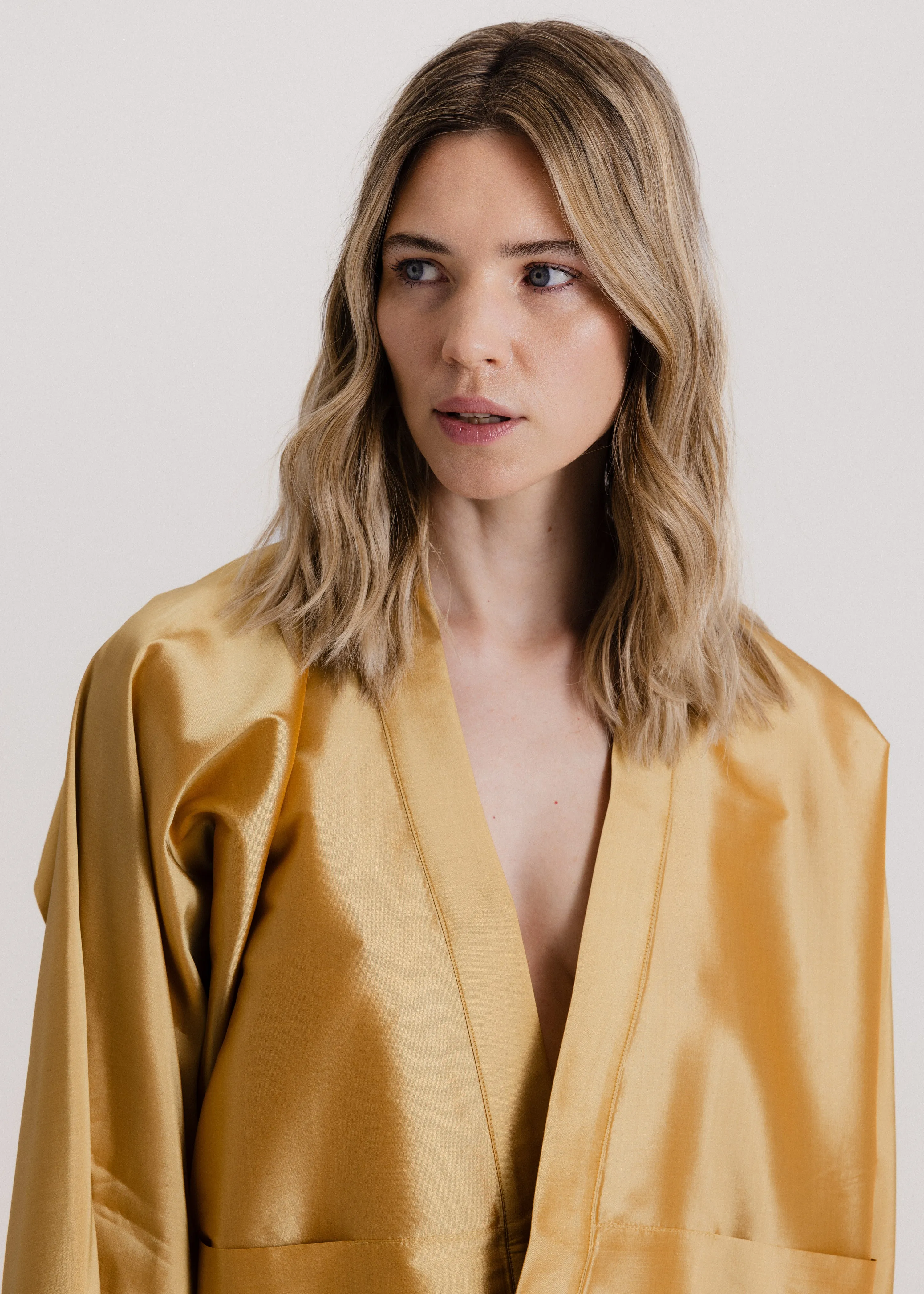 Taffeta Kimono Jacket in Gold