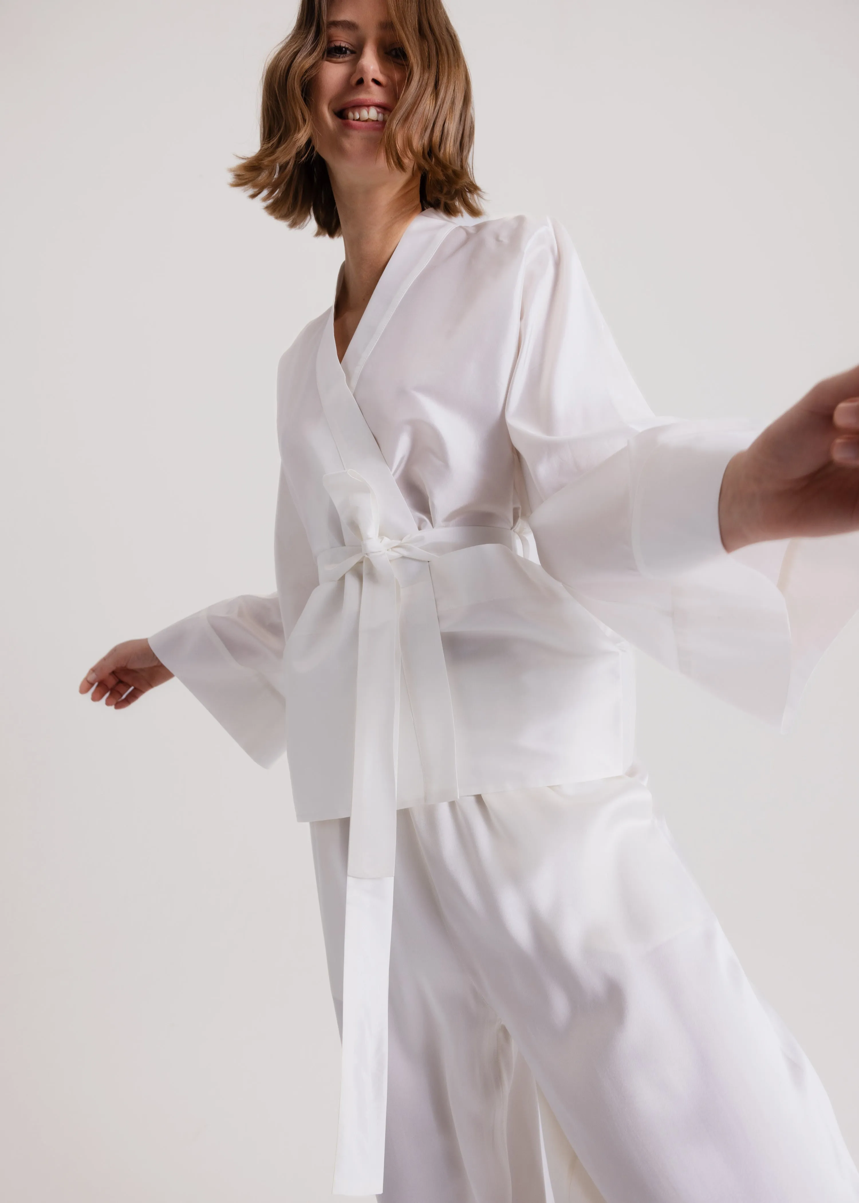 Taffeta Kimono Jacket in Milk White