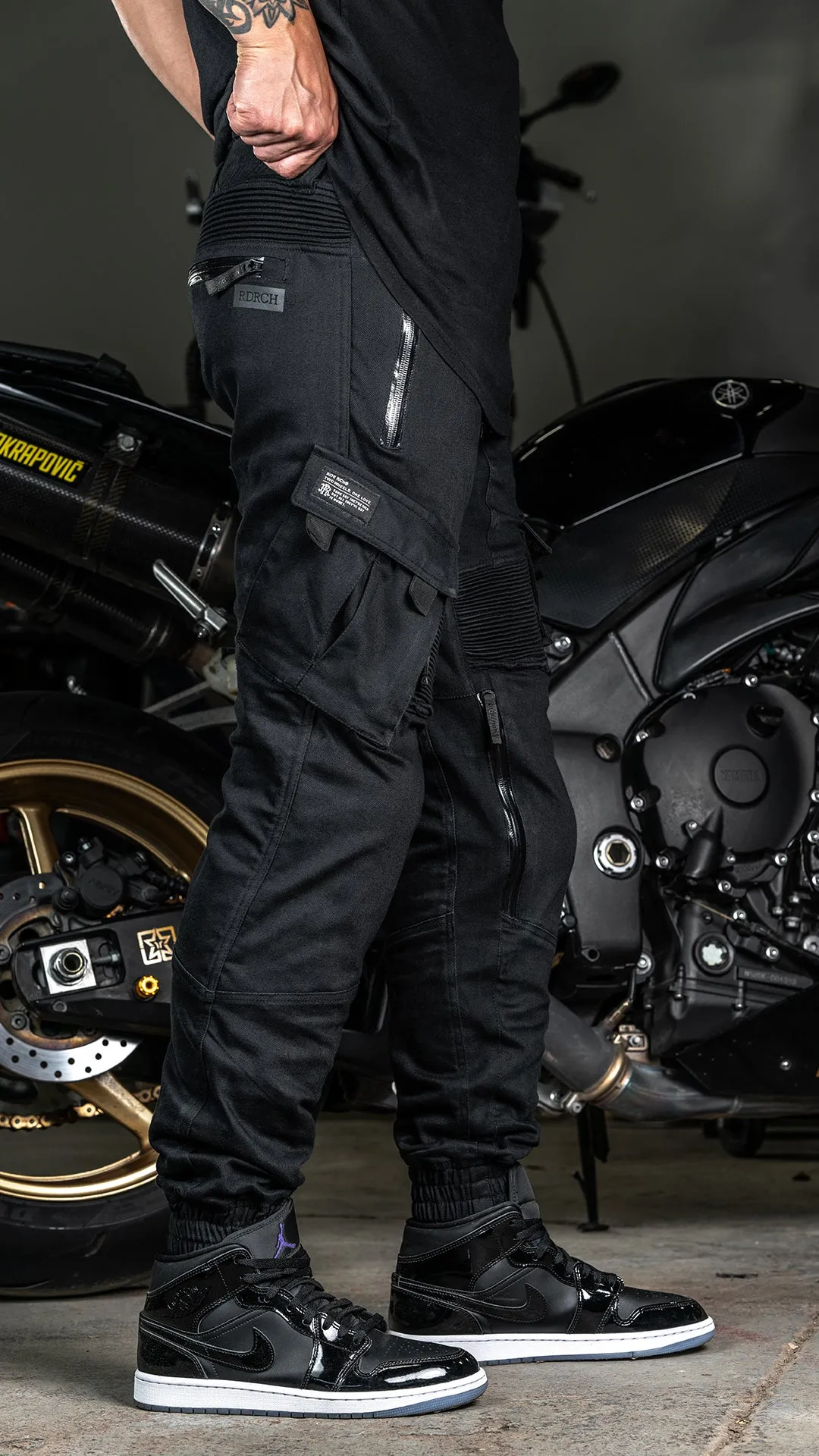 Unit 16™ Armoured Denim Cargo Joggers {Black}