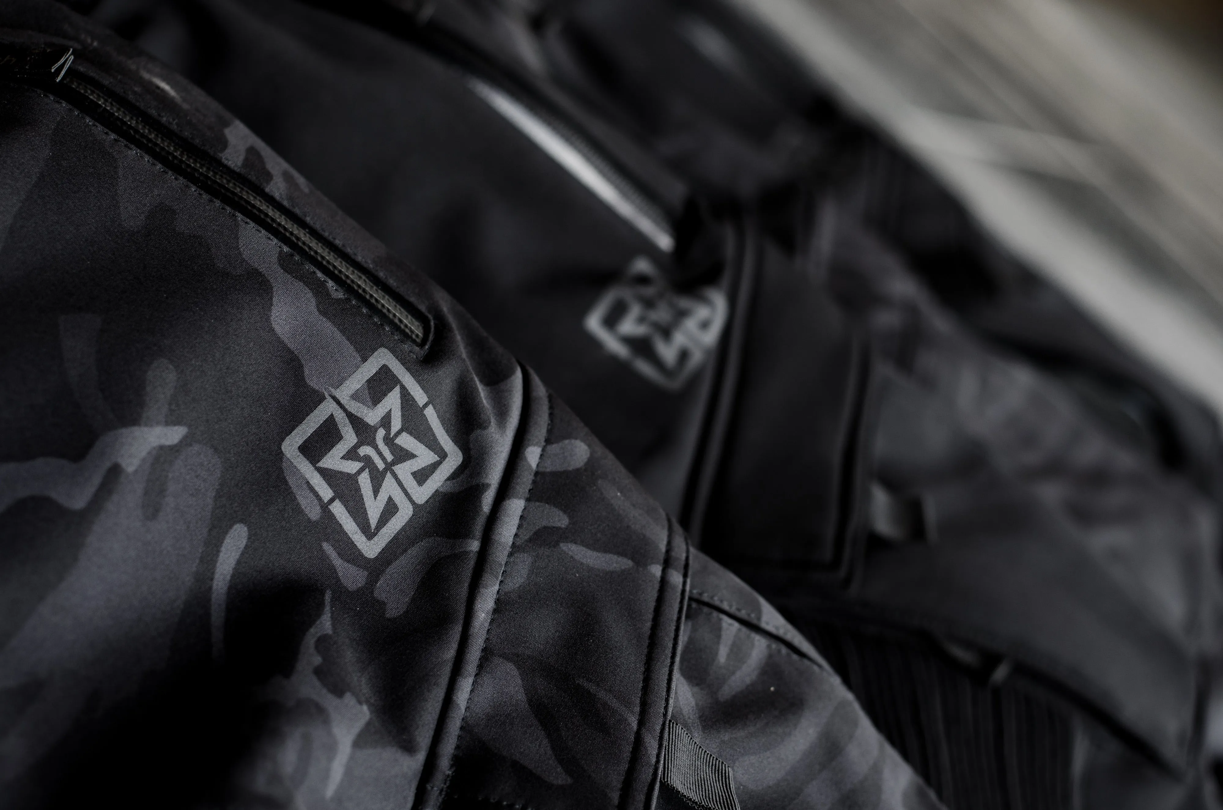 Unit 16™ Armoured Softshell Cargo Joggers {Black Camo}