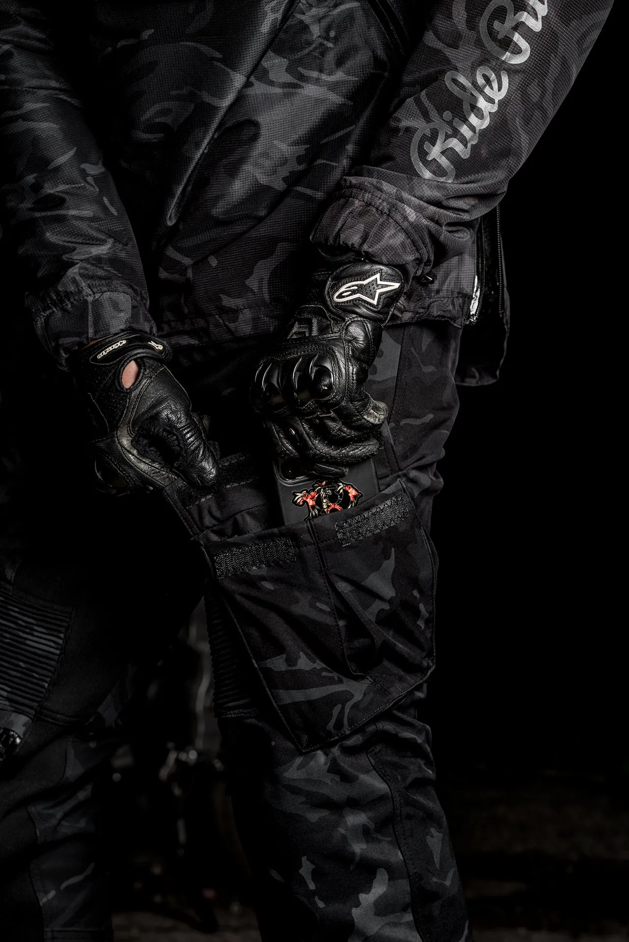 Unit 16™ Armoured Softshell Cargo Joggers {Black Camo}