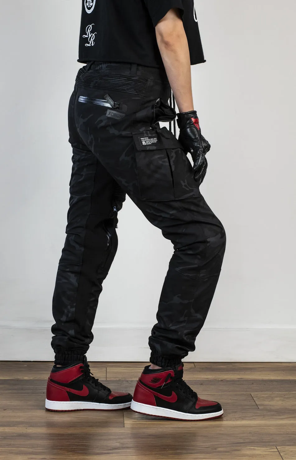 Unit 16™ Armoured Softshell Cargo Joggers {Black Camo}