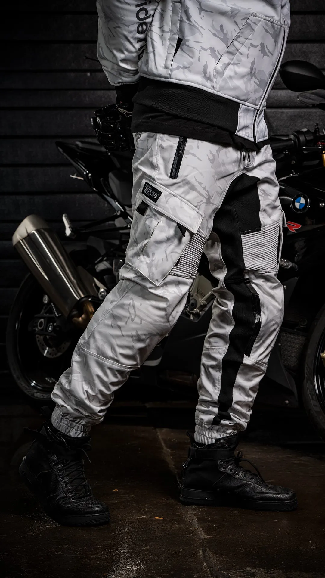 Unit 16™ Armoured Softshell Cargo Joggers {Ghost Camo}